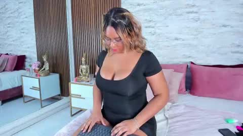 madisonhunterr_ online show from February 8, 2025, 2:15 am