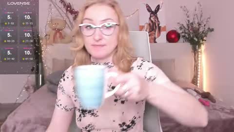 Madisson online show from December 2, 2025, 2:39 am