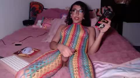 Maditron online show from April 7, 2026, 10:15 am