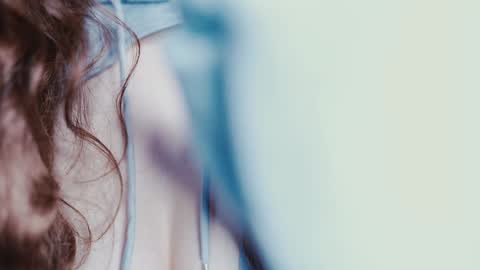 Snapshot of madnessalise chatting on February 19, 2026, 8:27 pm Alice online show from February 19, 2026, 8:27 pm