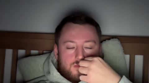 Snapshot of madnessben chatting on October 13, 2025, 3:50 am madnessben online show from October 13, 2025, 3:50 am