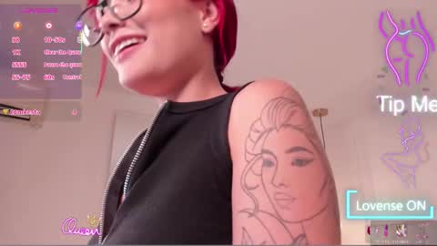 Snapshot of mae_lyra chatting on February 18, 2026, 9:55 pm Mae Lyra online show from February 18, 2026, 9:55 pm