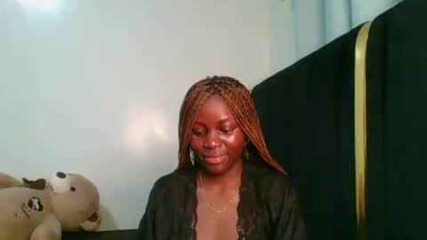 Snapshot of maelys_ta chatting on June 16, 2026, 6:43 pm maelys_ta online show from June 16, 2026, 6:43 pm
