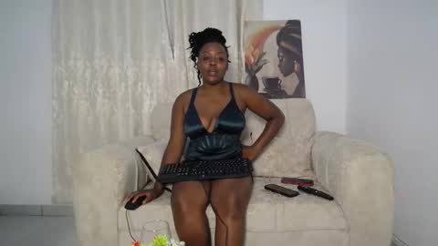 Snapshot of maepot chatting on January 11, 2026, 6:13 pm PENDO AND VIV online show from January 11, 2026, 6:13 pm