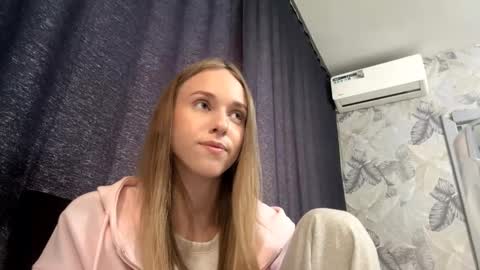 Snapshot of mafaldatefera chatting on February 21, 2026, 6:25 am Sara online show from February 21, 2026, 6:25 am