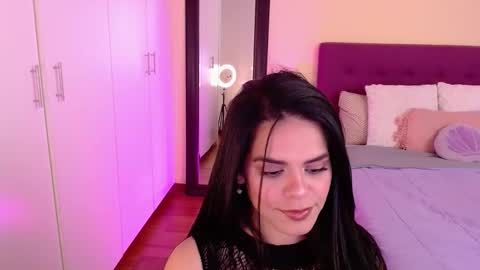 Snapshot of mafer_meow chatting on October 23, 2025, 9:13 pm Mafer Flor online show from October 23, 2025, 9:13 pm