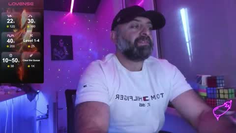 Magabear online show from November 5, 2025, 3:50 am