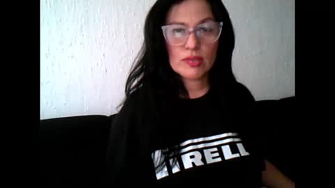 Snapshot of magentastudio2025 chatting on December 17, 2025, 9:54 pm magentastudio2025 online show from December 17, 2025, 9:54 pm