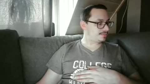 Snapshot of magfrauenfuesse chatting on November 16, 2025, 8:42 am magfrauenfuesse online show from November 16, 2025, 8:42 am