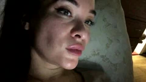 magggg658318 online show from December 28, 2024, 2:21 pm