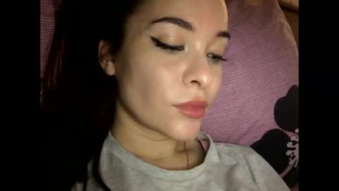 magggg658318 online show from February 1, 2025, 11:21 am