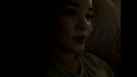 magggg658318 online show from February 2, 2025, 3:39 pm