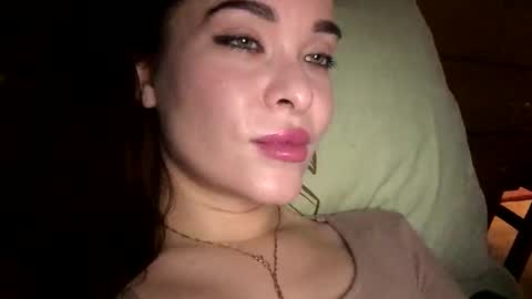 magggg658318 online show from November 11, 2025, 3:56 pm