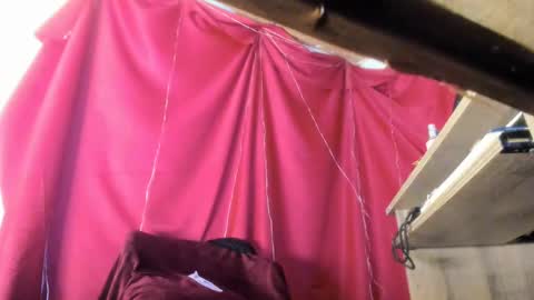 maggie_fit online show from January 1, 2025, 4:18 am