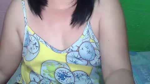 Snapshot of maggie_sweet09 chatting on July 20, 2026, 12:29 pm maggie_sweet09 online show from July 20, 2026, 12:29 pm