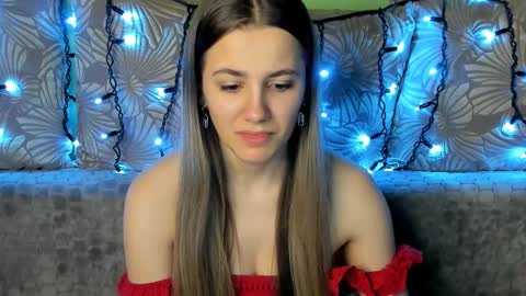 Snapshot of maggiecake chatting on February 10, 2025, 1:24 am Maggie online show from February 10, 2025, 1:24 am