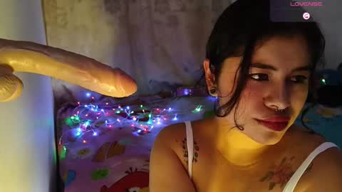 Snapshot of magic_alicee_ chatting on November 9, 2025, 3:27 am Alice online show from November 9, 2025, 3:27 am