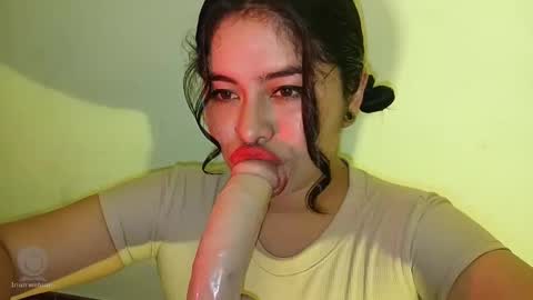 Snapshot of magic_alicee_ chatting on November 25, 2025, 2:22 am Alice online show from November 25, 2025, 2:22 am