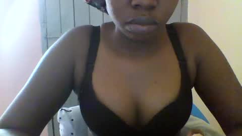 Snapshot of magic_bliss chatting on July 15, 2026, 5:23 am Bliss online show from July 15, 2026, 5:23 am