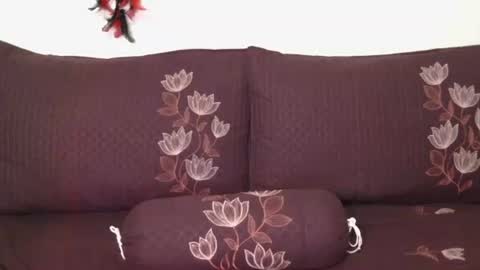 Snapshot of magic_door_open chatting on December 5, 2025, 9:29 am magic door open online show from December 5, 2025, 9:29 am