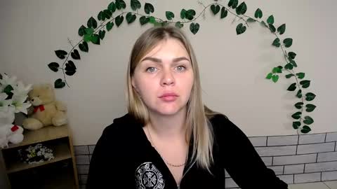 Snapshot of magic_katarina_ chatting on January 9, 2025, 8:03 am magic_katarina_ online show from January 9, 2025, 8:03 am