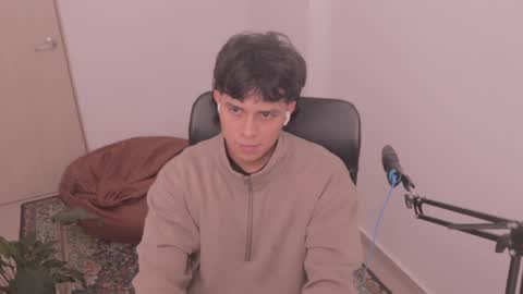 Tony Hoffa online show from December 5, 2025, 5:31 pm