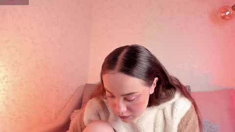 Vera  online show from December 19, 2025, 12:01 pm