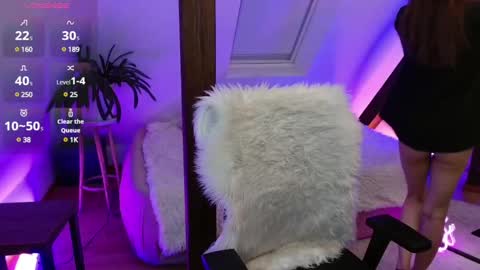 Snapshot of magic_zooey chatting on January 4, 2025, 6:40 pm Zooey online show from January 4, 2025, 6:40 pm