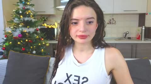 Alice online show from December 25, 2024, 9:34 am