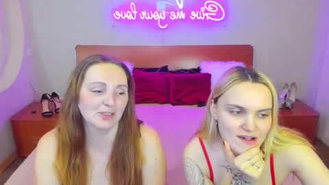 Lili and Bella online show from March 5, 2026, 7:04 am