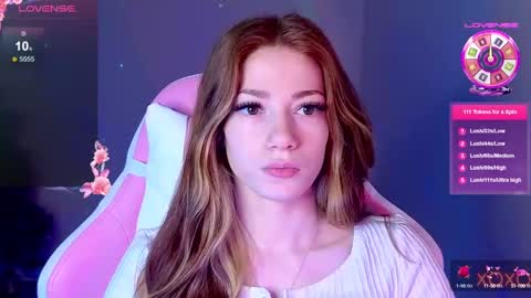 Snapshot of magicladyy chatting on February 22, 2025, 11:13 pm Angel online show from February 22, 2025, 11:13 pm