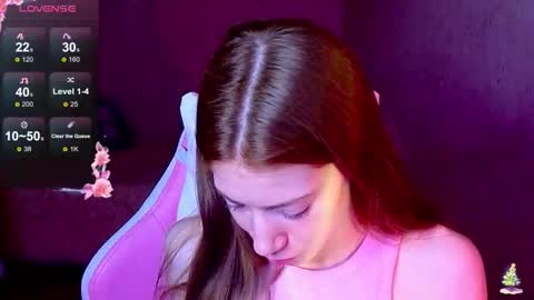 Snapshot of magicladyy chatting on February 28, 2026, 8:21 pm Angel online show from February 28, 2026, 8:21 pm