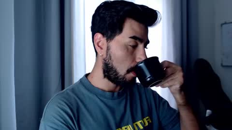 Andres online show from July 29, 2026, 9:46 pm