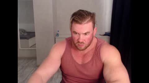 Snapshot of magicmax2017 chatting on December 11, 2024, 10:03 am magicmax2017 online show from December 11, 2024, 10:03 am