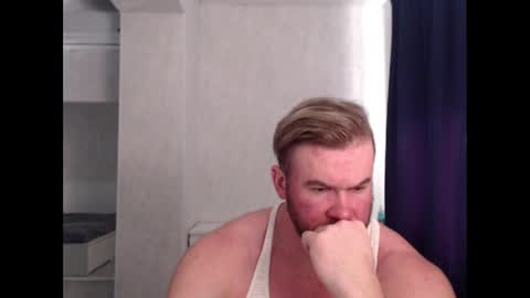 Snapshot of magicmax2017 chatting on January 31, 2025, 9:37 am magicmax2017 online show from January 31, 2025, 9:37 am