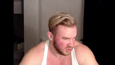 Snapshot of magicmax2017 chatting on February 28, 2025, 7:56 pm magicmax2017 online show from February 28, 2025, 7:56 pm