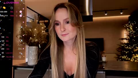 Snapshot of magicpeaach chatting on January 13, 2025, 3:15 pm magicpeaach online show from January 13, 2025, 3:15 pm