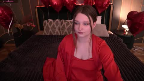 Snapshot of magicpeachhs chatting on February 6, 2026, 2:20 pm Emily online show from February 6, 2026, 2:20 pm