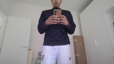 Snapshot of magicsempai chatting on January 30, 2025, 11:55 am Magicsempai online show from January 30, 2025, 11:55 am