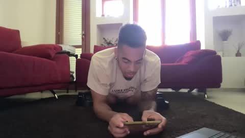 Snapshot of magicsempai chatting on November 4, 2025, 12:04 pm Magicsempai online show from November 4, 2025, 12:04 pm