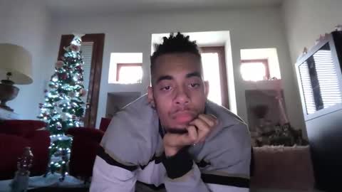 Snapshot of magicsempai chatting on December 16, 2025, 11:48 am Magicsempai online show from December 16, 2025, 11:48 am