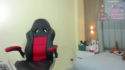 Snapshot of magievans1 chatting on October 17, 2025, 12:41 pm magievans1 online show from October 17, 2025, 12:41 pm