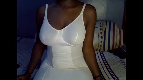 Snapshot of magizitah chatting on December 21, 2025, 1:29 pm magizitah online show from December 21, 2025, 1:29 pm