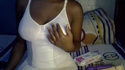 Snapshot of magizitah chatting on January 7, 2026, 9:01 am magizitah online show from January 7, 2026, 9:01 am