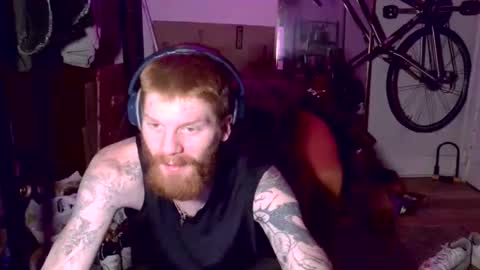 Snapshot of magnetic77slav chatting on January 18, 2026, 10:30 am magnetic77slav online show from January 18, 2026, 10:30 am