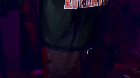 Snapshot of magnetic77slav chatting on March 1, 2026, 9:22 am magnetic77slav online show from March 1, 2026, 9:22 am