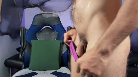 Snapshot of magnus_77 chatting on December 22, 2024, 2:38 pm PRINCE online show from December 22, 2024, 2:38 pm