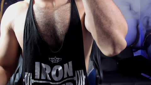 Snapshot of magnus_77 chatting on January 28, 2025, 2:10 pm PRINCE online show from January 28, 2025, 2:10 pm