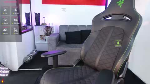 Snapshot of magnus_savage chatting on November 23, 2025, 5:13 pm If you want me to use the Lovense please let me know -- online show from November 23, 2025, 5:13 pm