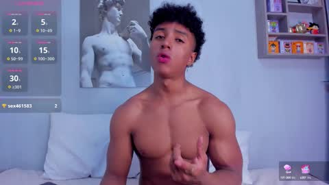 Snapshot of magnusking_ chatting on September 16, 2025, 7:04 pm Magnus King online show from September 16, 2025, 7:04 pm